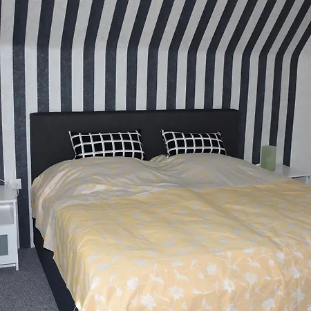 Urlaub Am Nord-ostsee-kanal * Bokelrehm